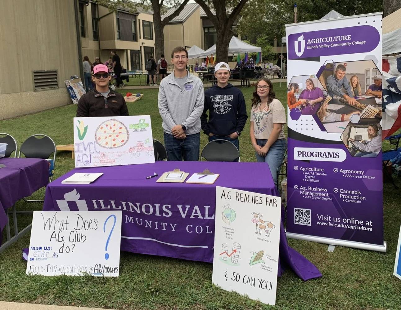 IVCC Ag Club members at 2019 IVCC Spirit Day