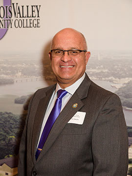 Headshot photo of Professor Chris Jauch